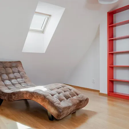Blueground 3 Furnished Zizkov Tower Prg-45 * Prague