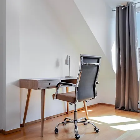 Blueground 3 Furnished Zizkov Tower Prg-45 Prague
